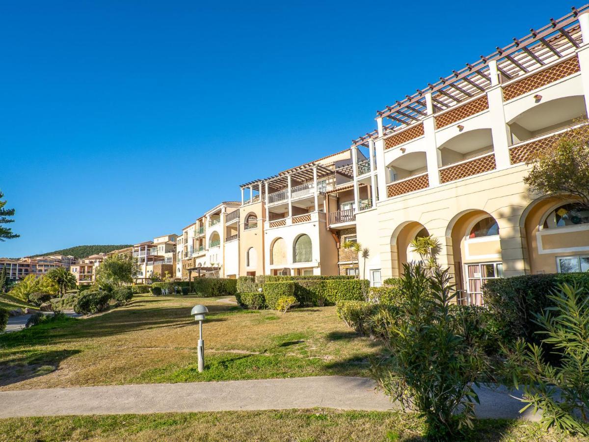 Apartment Village Cap Esterel - Le Village-53 By Interhome Saint-Raphaël Eksteriør billede