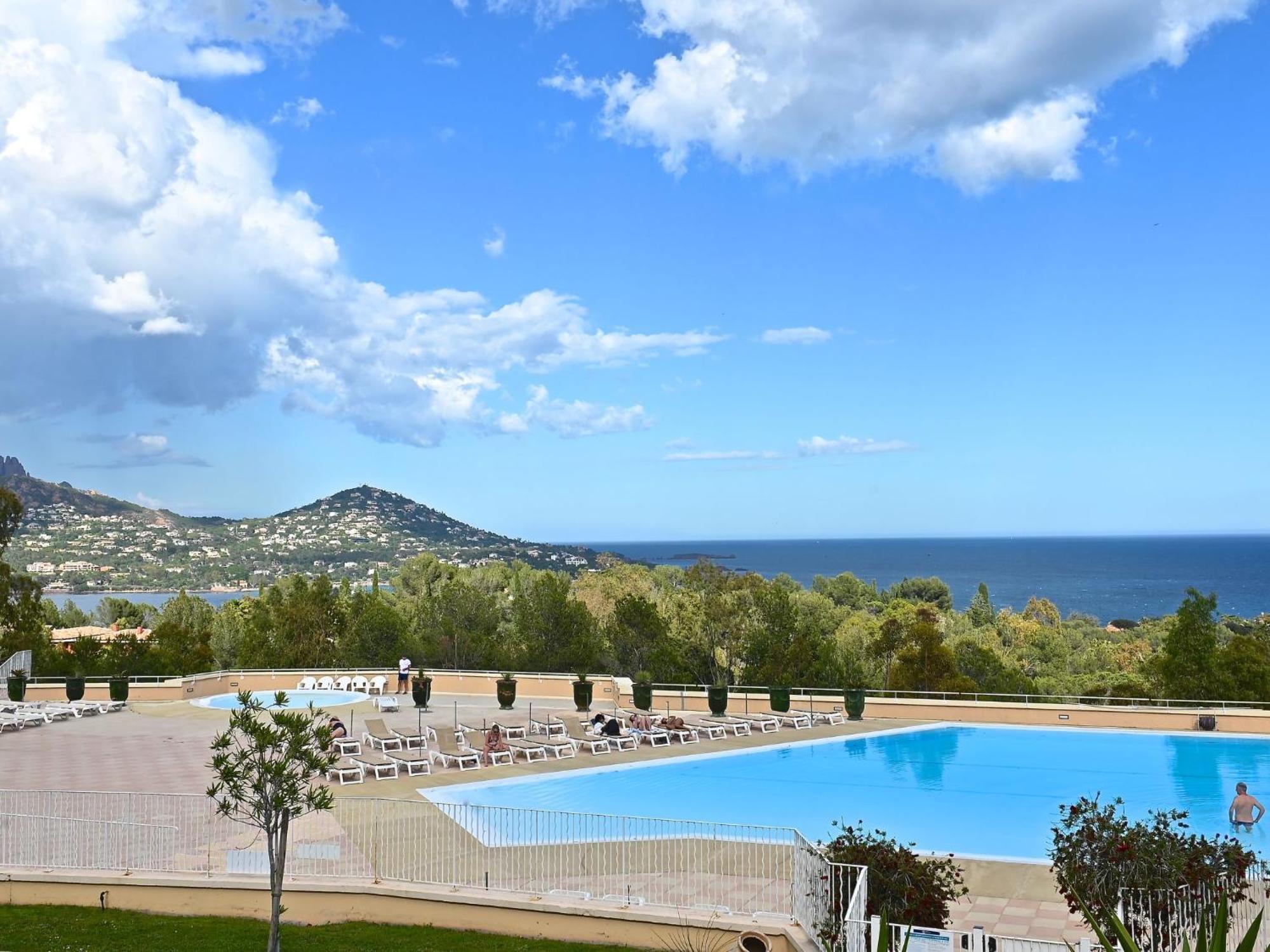 Apartment Village Cap Esterel - Le Village-53 By Interhome Saint-Raphaël Eksteriør billede